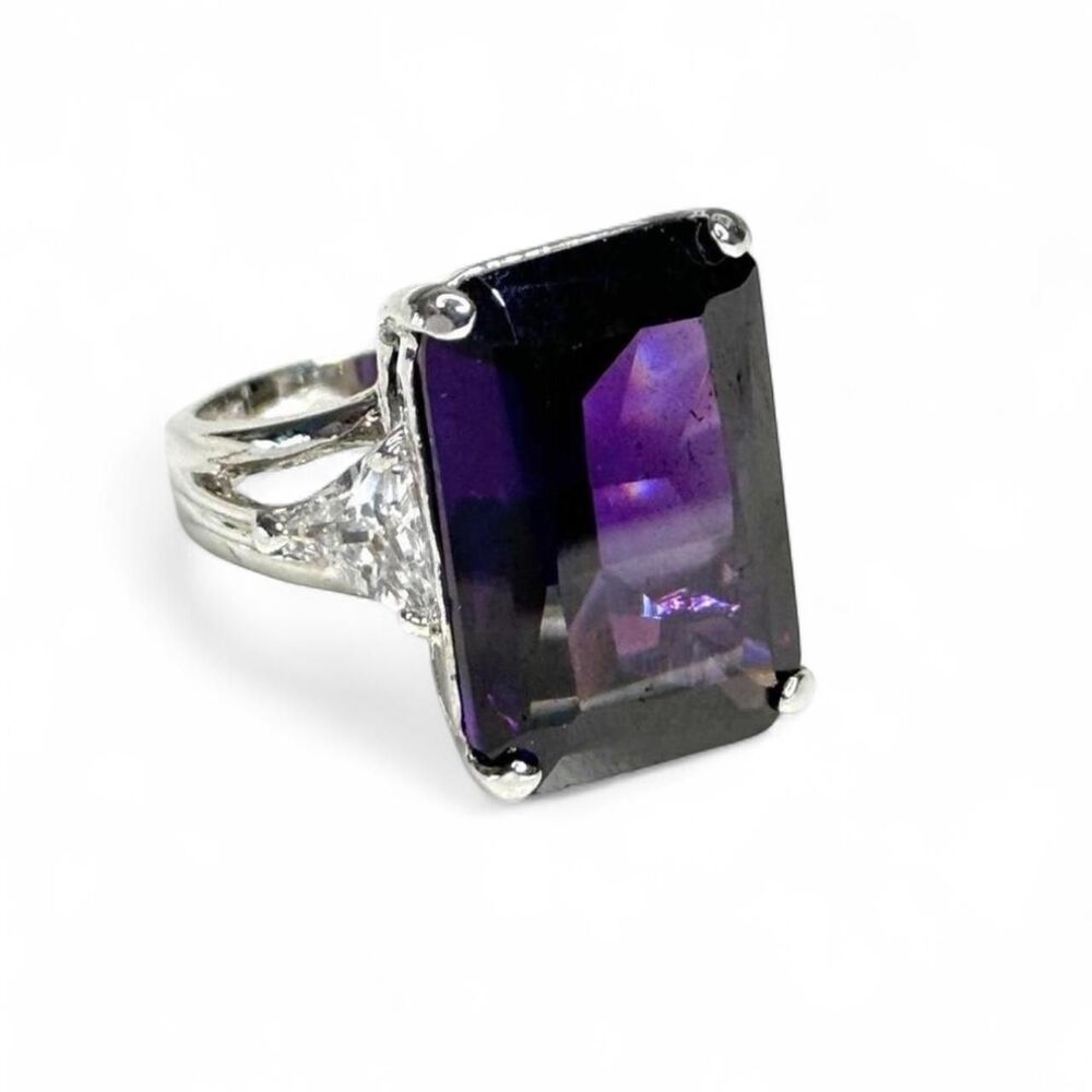 #statementring #size6ring #glamjewelry #coquetteaesthetic #witchyaesthetic